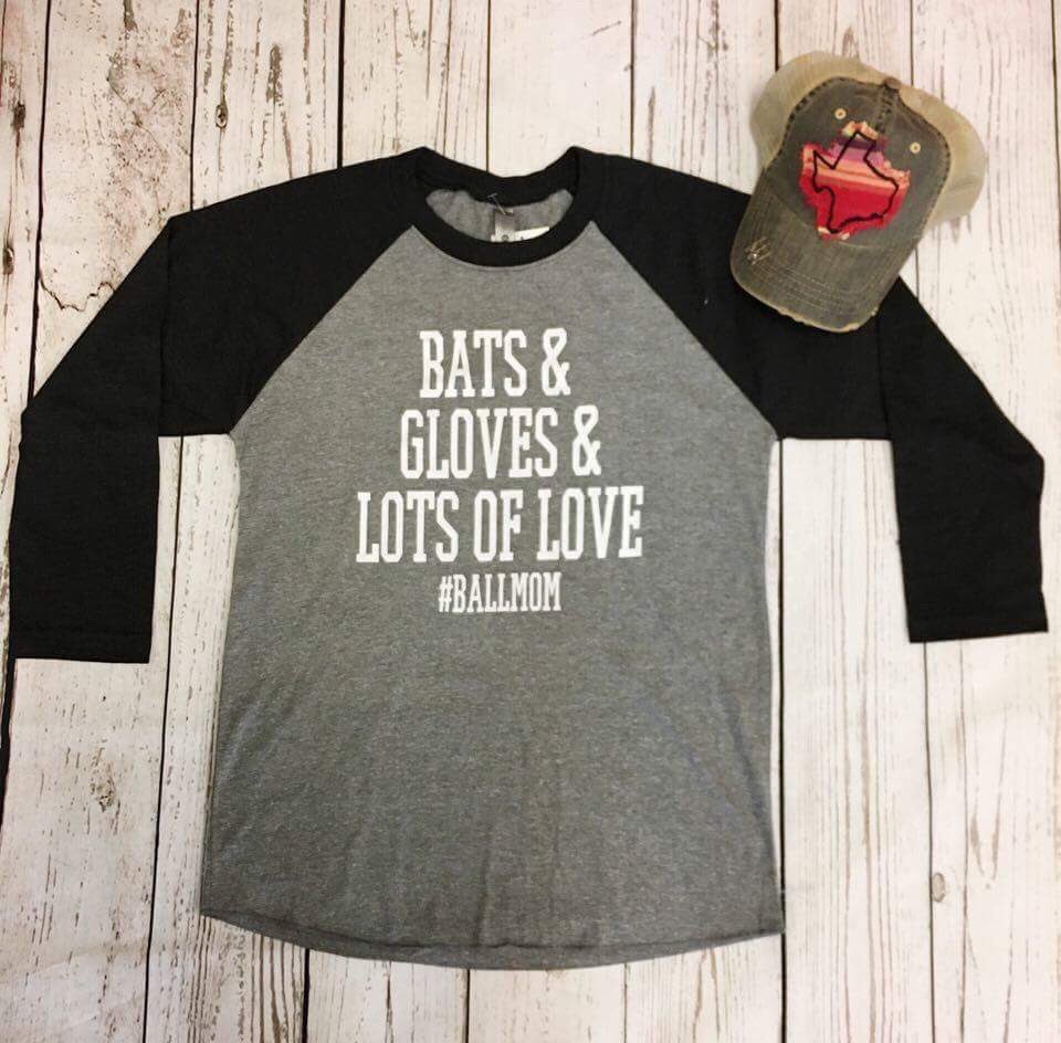 southerndivas2's tweet photo. โพ๏ธ๐จ๐ฑ#ballmom #Texas #southerndivasboutique #shopsdb #divademic #playball https://t.co/Zz8mrC9qBG