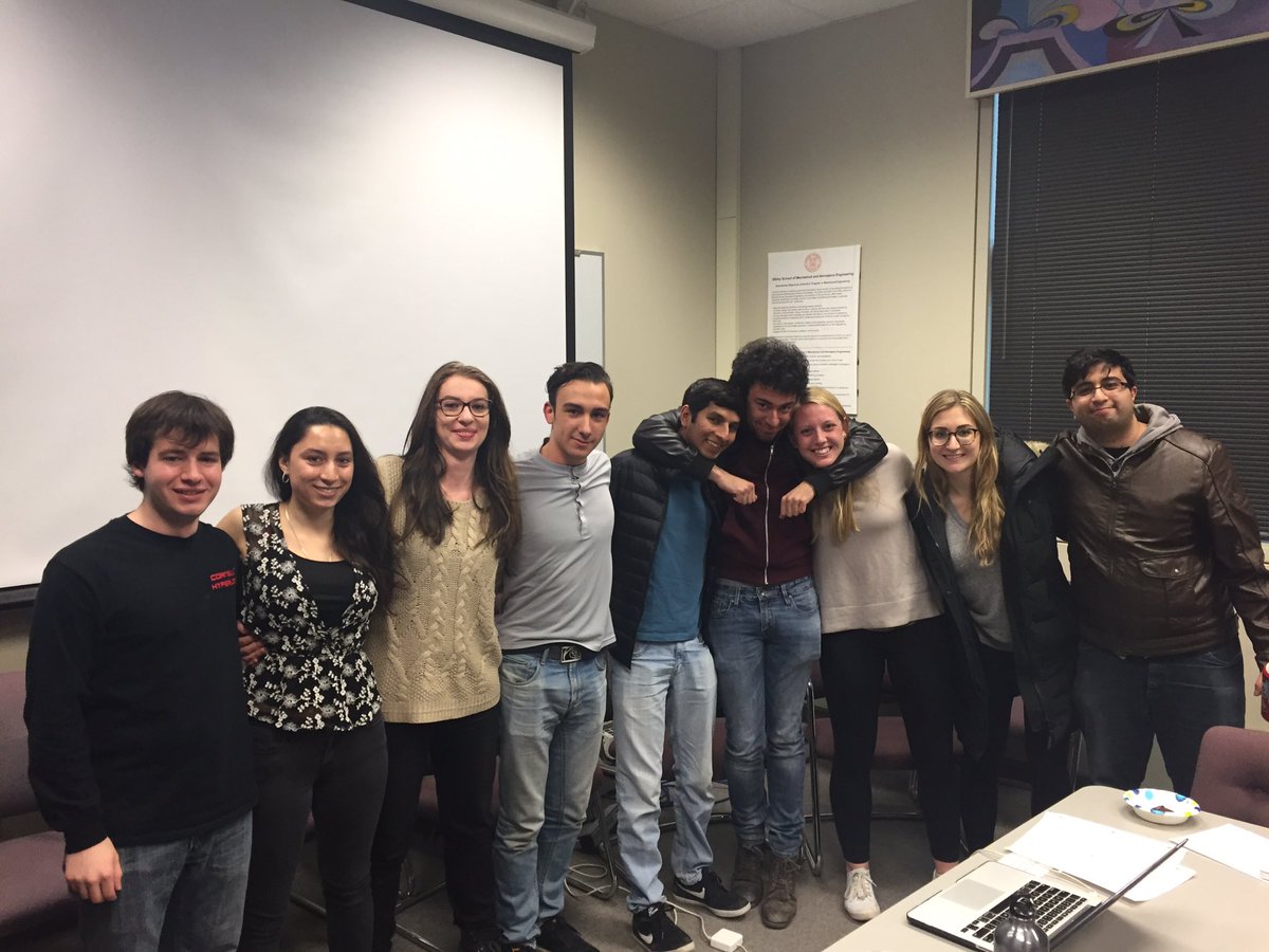 CornellENGTeams's tweet image. Let&apos;s applaud @HyperloopCU for a #unique design and great presentation! #experientiallearning #ILookLikeAnEngineer we are engineers
