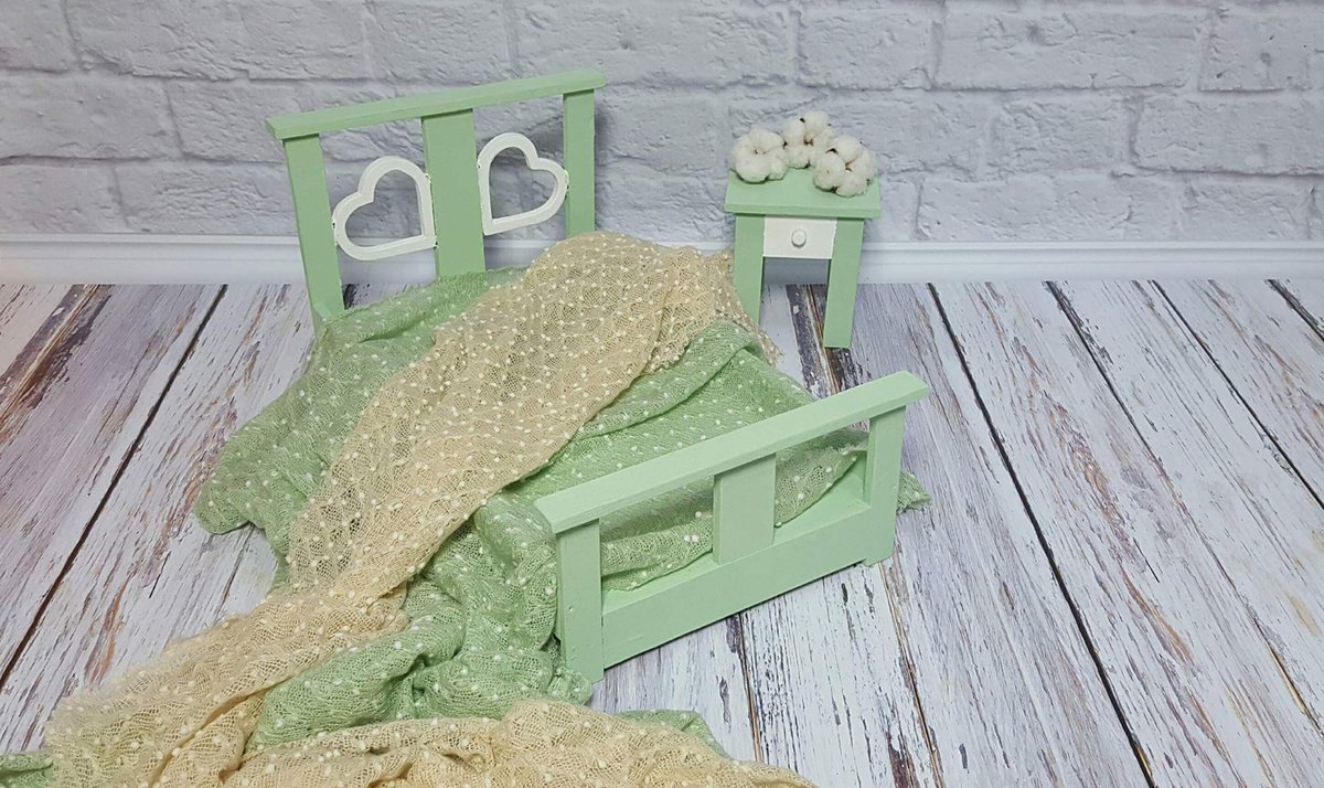 props_workshop's tweet image. Wonderful set, bed and little table for little angels #newbornprops #newbornphotography #babyphoto