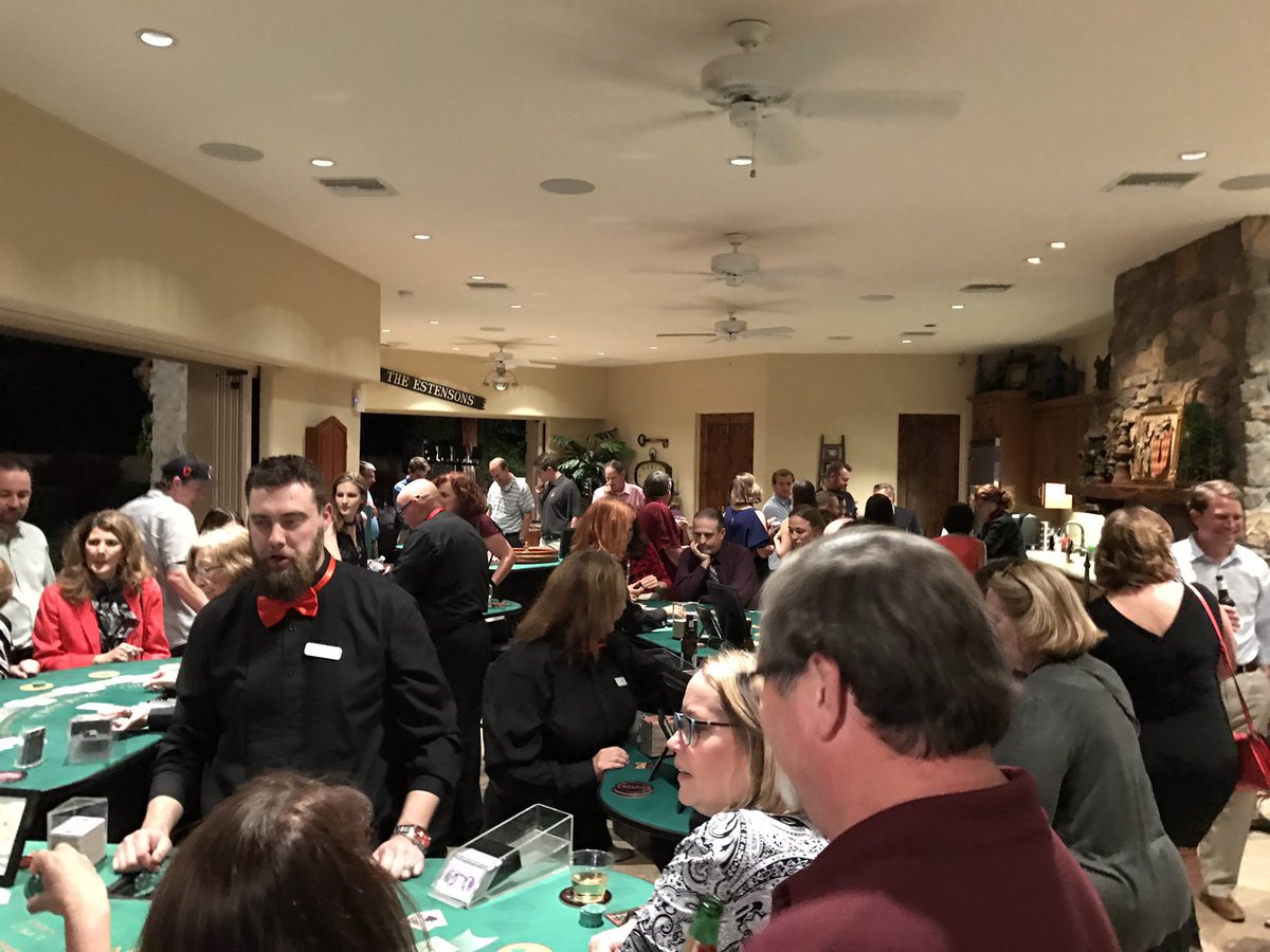LINKstrategic's tweet photo. Proud to sponsor the @TUHSEF HOPE in education night, in Tempe, AZ! https://t.co/QWJqKUW4KQ