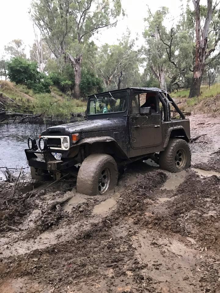 RoughStuffMovie's tweet photo. Another #RoughStuffMovie fan gettin' into the mud! Love us a dirty rig @brandonbaberton #SHOWUSYARIG https://t.co/DYVDrhqyog