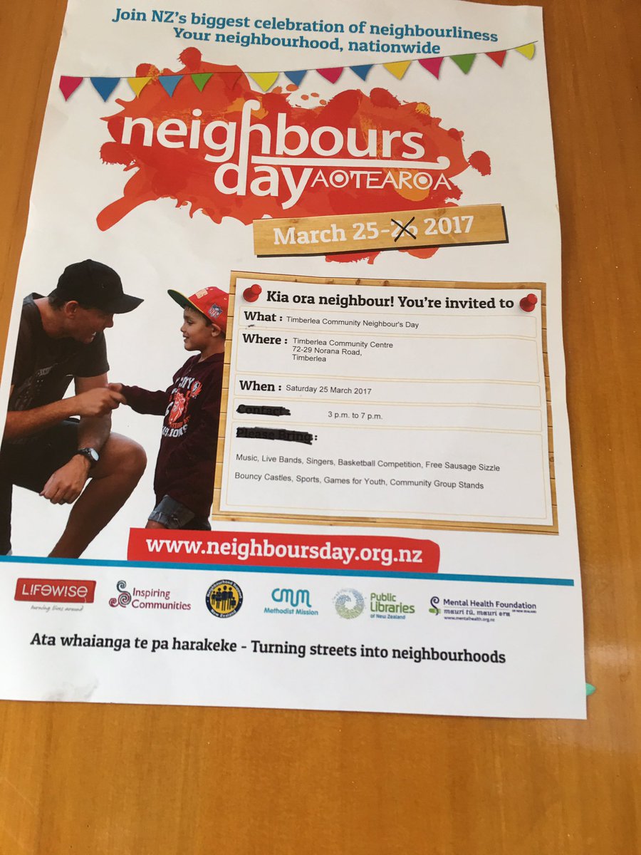 JoMangee's tweet photo. Enjoying #NeighboursDay celebrations up in Timberlea. Live music, performances, Rap, free sausage sizzle & more.
#4ABC
I'm holding the Mic https://t.co/1OBIUyszma
