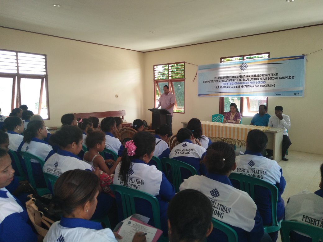 tokomadoranpkb's tweet photo. Pelatihan Kompetensi Non Institusional  Kerja Sma BLK Sorong Dgn AMI Papua Barat @KemnakerRI @hanifdhakiri https://t.co/zsOHfUsfAl