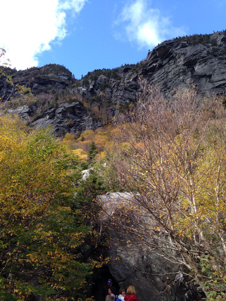 Dancingwind7's tweet image. Smugglers Notch