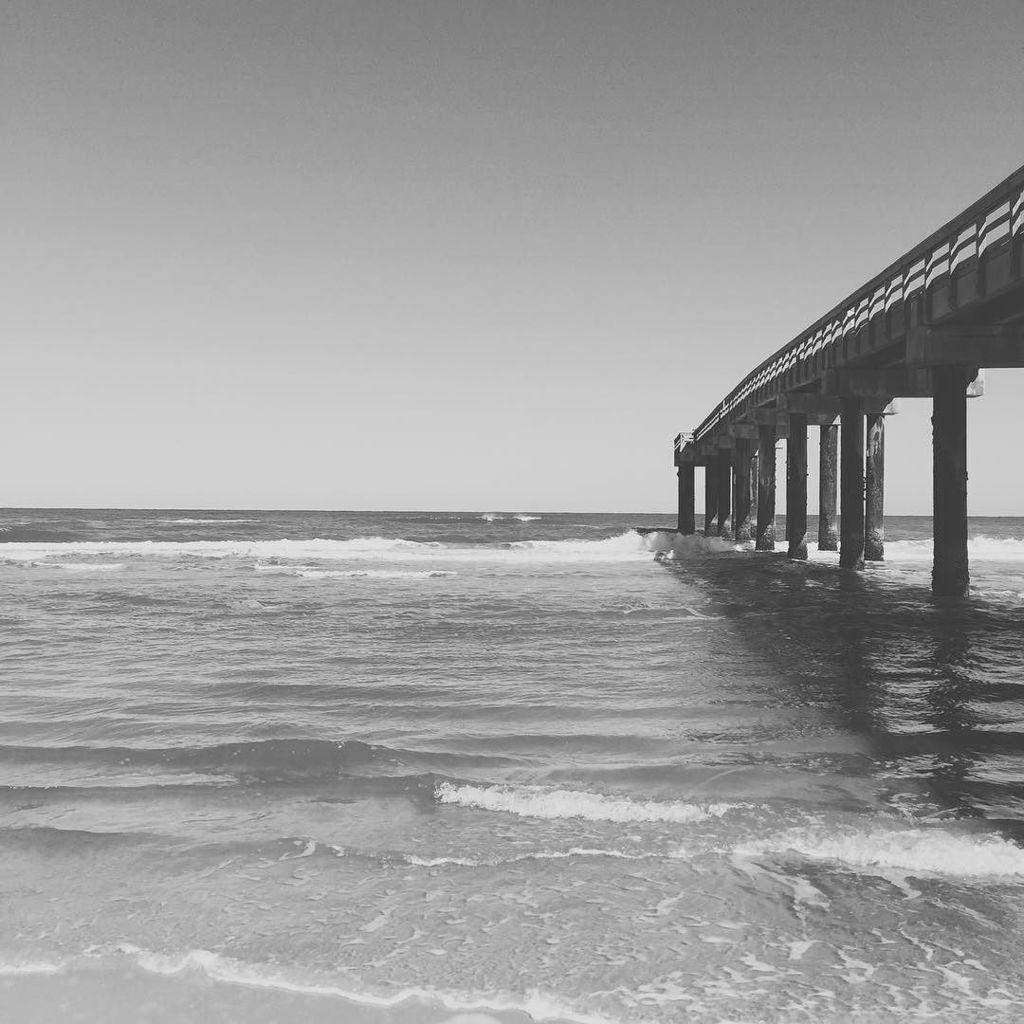 Anyone else really vibing on the spring weather? Keep it coming STA. ☀️🌊🏄🏼
#stafla #staug … ift.tt/2ngaWdX