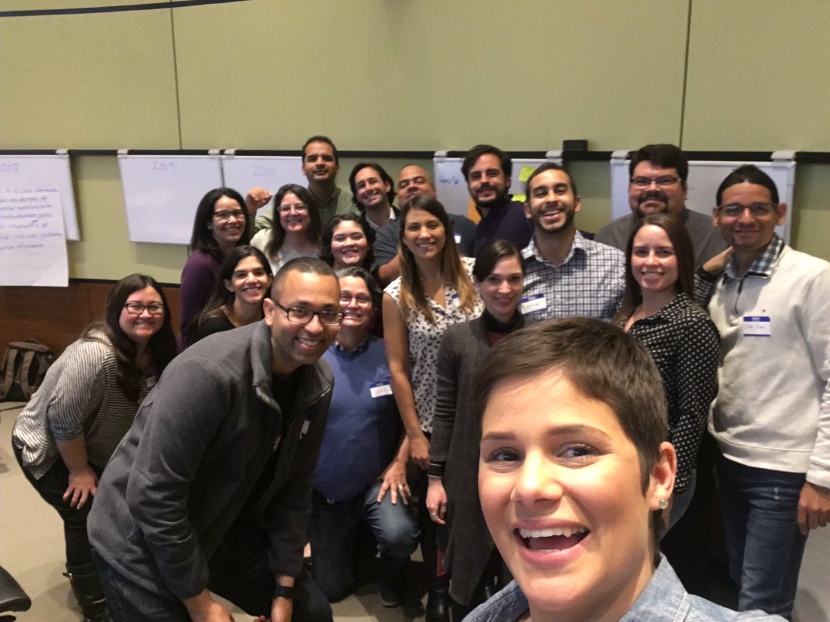 moefeliu's tweet photo. Conspirando para poner la ciencia al servicio de la patria y transformar la educación científica en #PuertoRico #ConCienciaPR https://t.co/z7A74oYW89