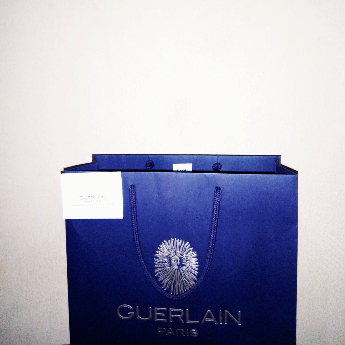 cassie_daves's tweet photo. #MonGuerlain #Notesofawoman #Guerlain #Guerlainlagostakeover https://t.co/AeXmsPQr3c