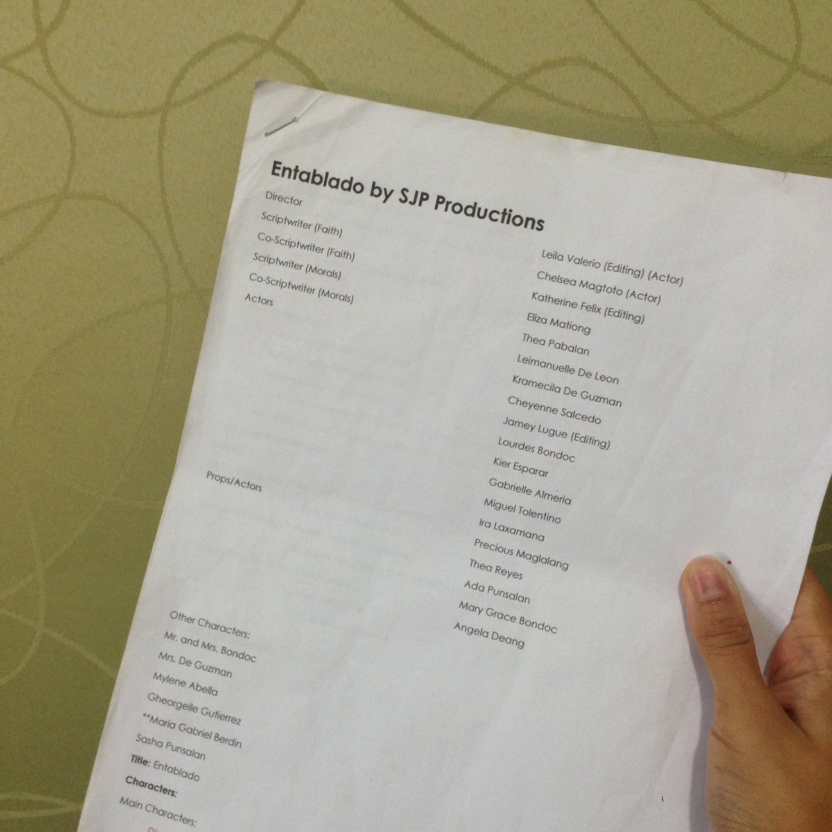 Kramecilala's tweet photo. While cleaning my room found these scripts :((( i miss you my shooting sa january fam. shoot na tayo soon 📽#Entablado #Luna #SJPprod https://t.co/oepwT270cq
