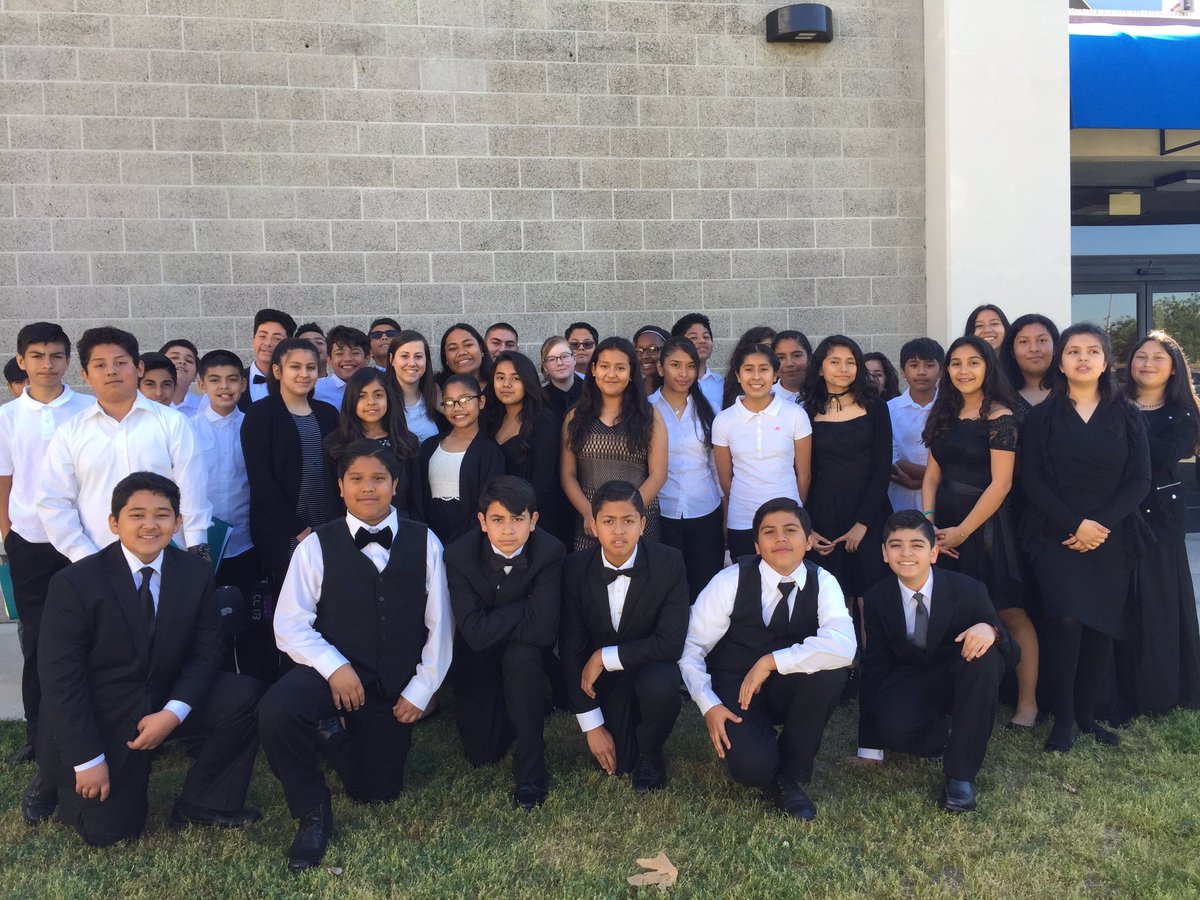 debvasquez's tweet photo. Simons Band &amp; Orchestra at Citrus College for the SCSBOA Festival. Unanimous Superior Ratings! #proudtobePUSD @SimonsPUSD https://t.co/TCqo2aqe18