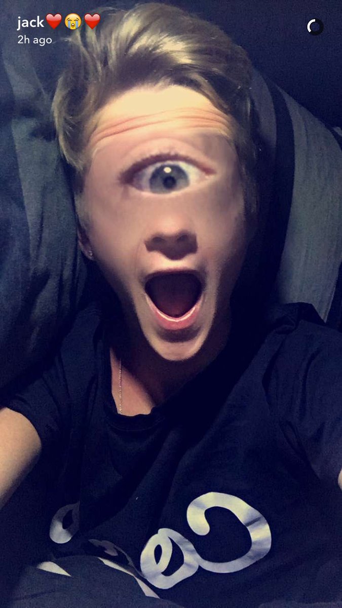 jackandsydney's tweet photo. happy birthday jack i hope we can meet again some day! have fun being 21 https://t.co/8tNWXK5qDt