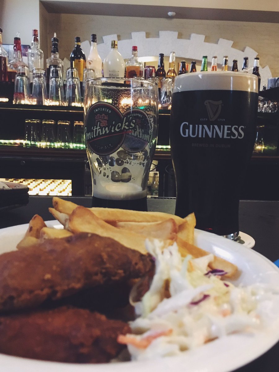 ChiFishFry's tweet photo. Fish Fryday at @iahcchicago! #clffc https://t.co/zRAlztUvil