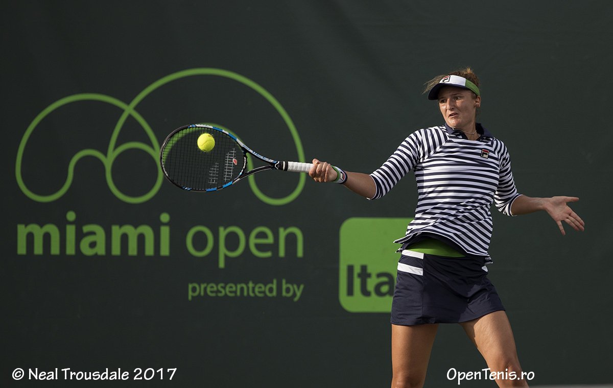 IRINA-CAMELIA BEGU C7uQl8lXkAE-SvF