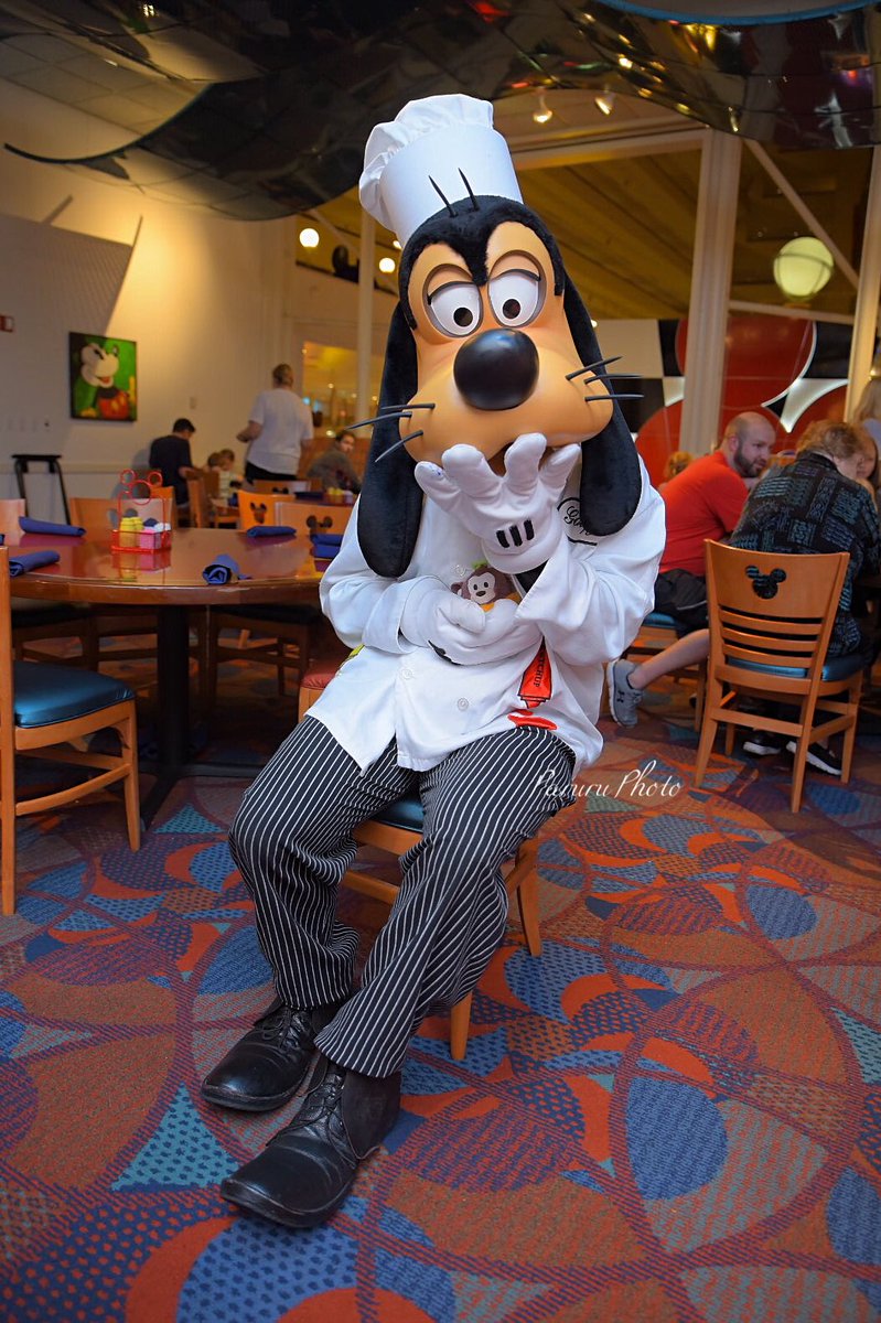 Uzivatel ぱるるん Na Twitteru Wdw Character Dining Goofy みんな椅子に座ること多いけど グーフィー特に座る気がする W 口パクしたりかっこよく足組みしたり あなたはどのグーフィーがお好み ぱるるんwdw Uzivatel ぱるるん Na Twitteru Wdw Character Dining Goofy みんな椅子に座ること多いけど グーフィー特に座る気がする W 口パクしたりかっこよく足組みしたり あなたはどのグーフィーがお好み ぱるるんwdw