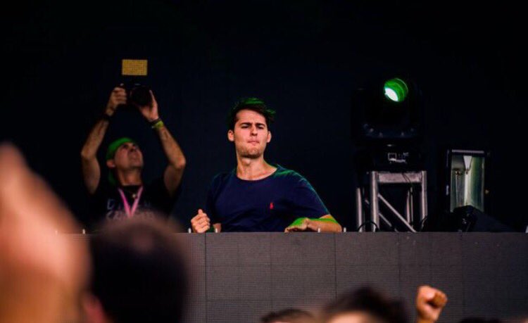 SpinninRecords's tweet photo. Bass face! @throttle #heartfeldt #spinninhotel #miami https://t.co/n4hm4HSw6q