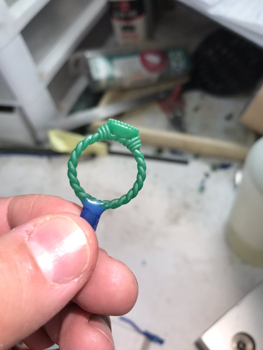 reddoordist's tweet image. B9 CORE Series 550. Jeweler tested, Jeweler Approved. #b9c #jewelry #gold #diamonds #3dprinted #rings #engagementrings #resin #usa #wow #3d