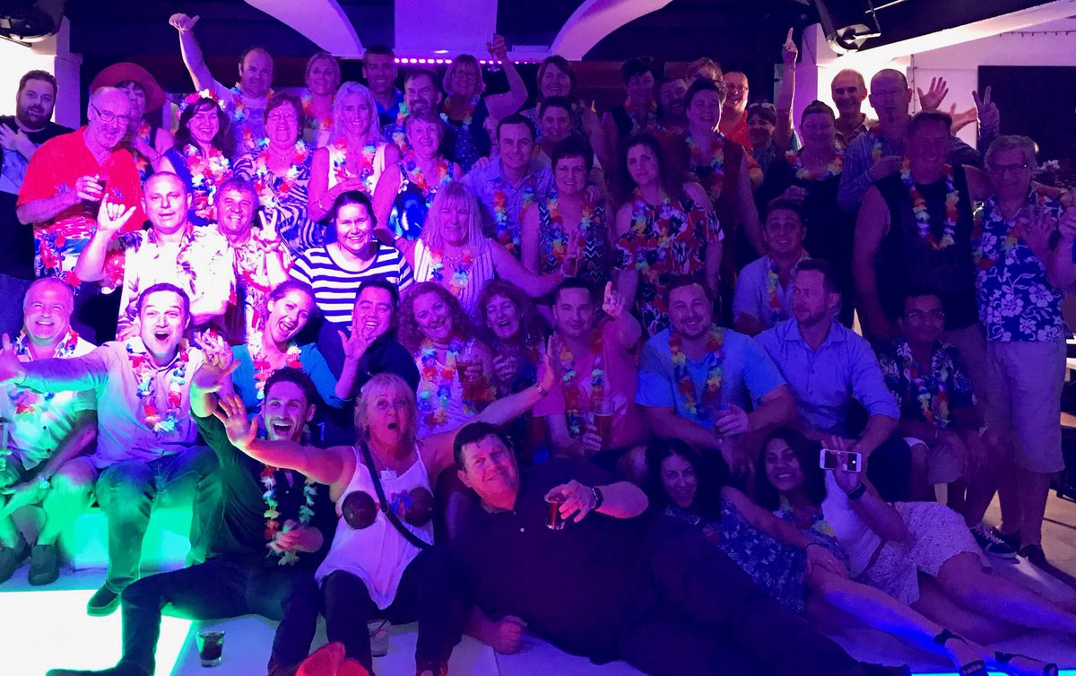 alexalexandrou1's tweet photo. About last night... #rapcon17 @ReckonHQ 😎#family #dustymornings https://t.co/qkNB95hv7E