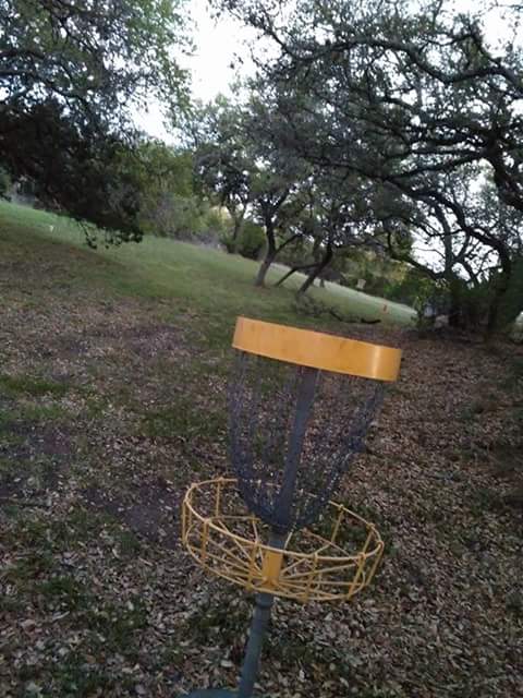 TexasNORML's tweet photo. #Disc course is shaping up! #PuffnPutt https://t.co/ojei9dAVQI