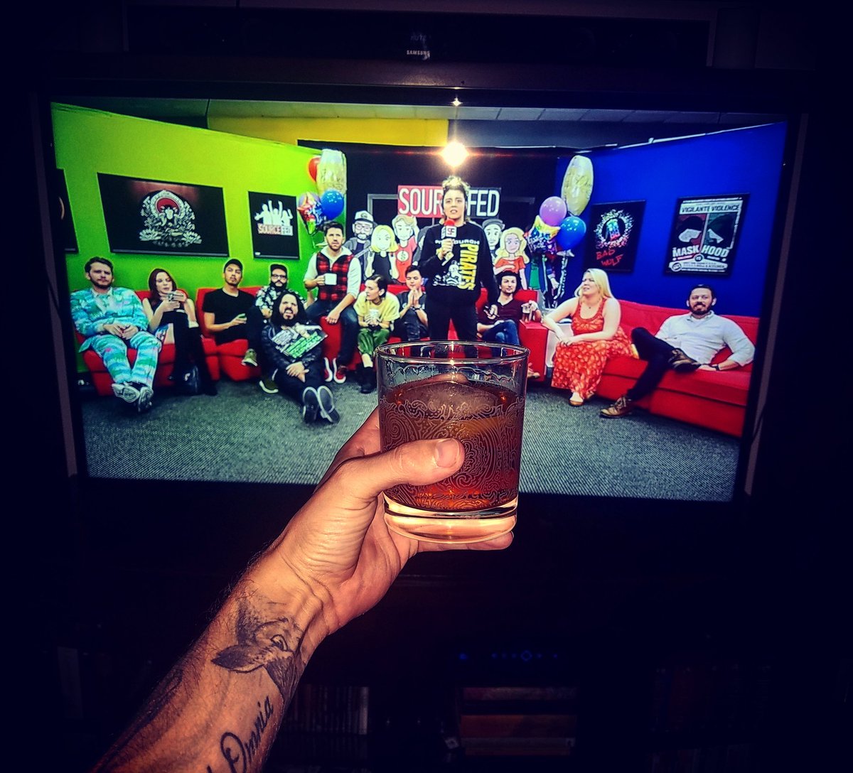 _BanjoBob's tweet photo. #SourceFedMemories
Our last memory will be my fondest. I'm having a great time, this livestream is spectacular! ❤️💔
#SourceFedForever https://t.co/vVL6VOtxSy