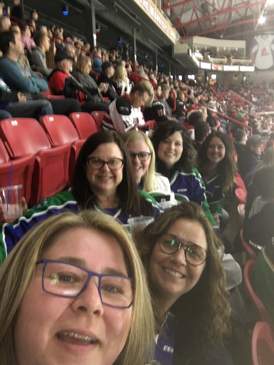 <a href="/MJWARRIORS/">Moose Jaw Warriors</a>  #billetmomsbehavingbadly go <a href="/SCBroncos/">Swift Current Broncos</a> go! #2 #17 #33 #10 #16 #18 #6 #27 #23