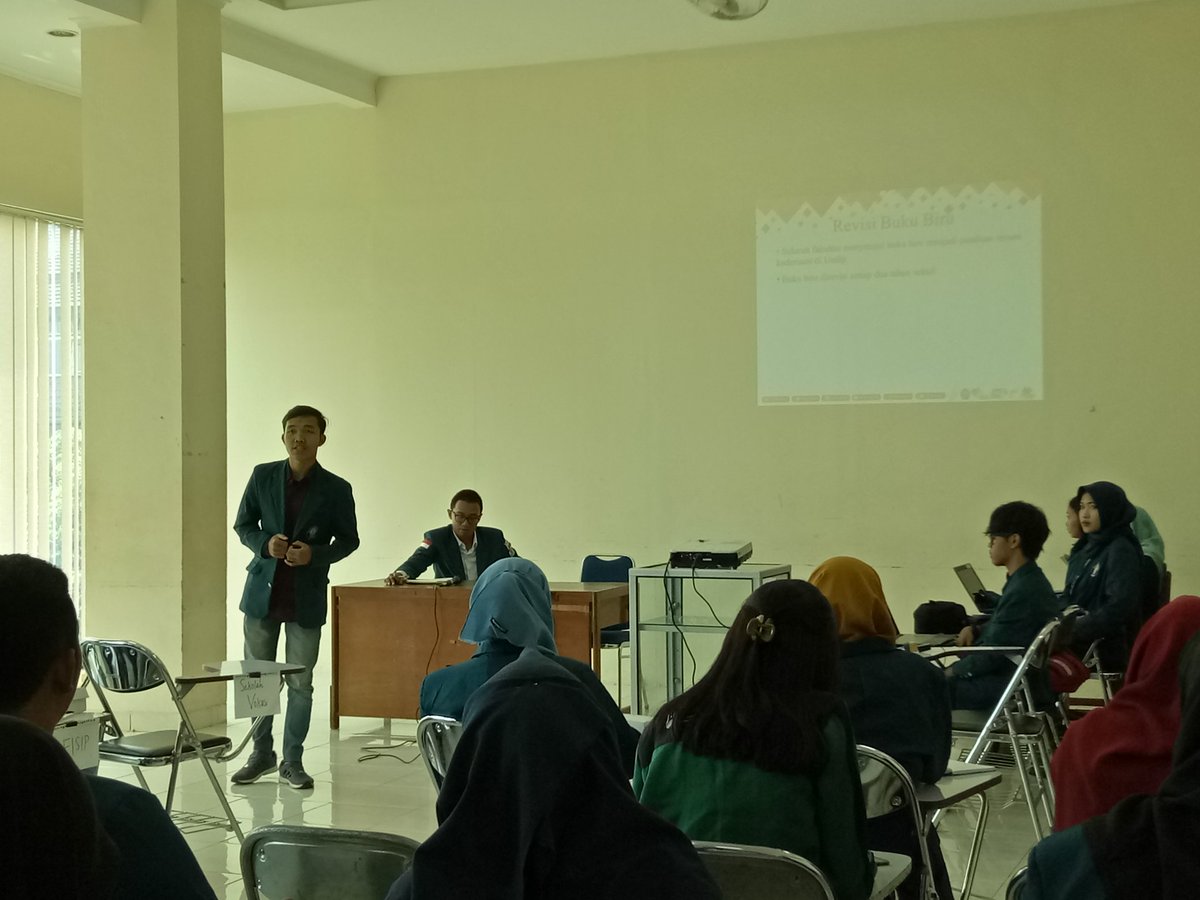 K&PSDM BEM UNDIP tweet media