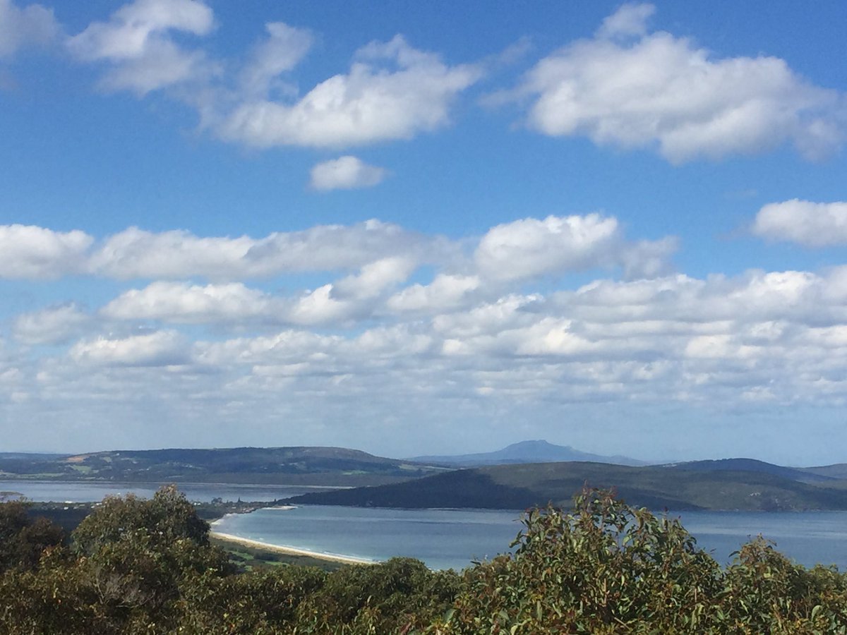 the_luxurynomad's tweet photo. Amazing afternoon in @AmazingAlbany & lunch at #Garrison check out these views from #Anzac #justanotherdayinWA @T2News #t2fam https://t.co/BAQZmGXS09