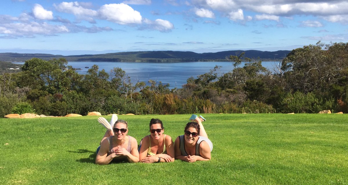 the_luxurynomad's tweet photo. Amazing afternoon in @AmazingAlbany & lunch at #Garrison check out these views from #Anzac #justanotherdayinWA @T2News #t2fam https://t.co/BAQZmGXS09
