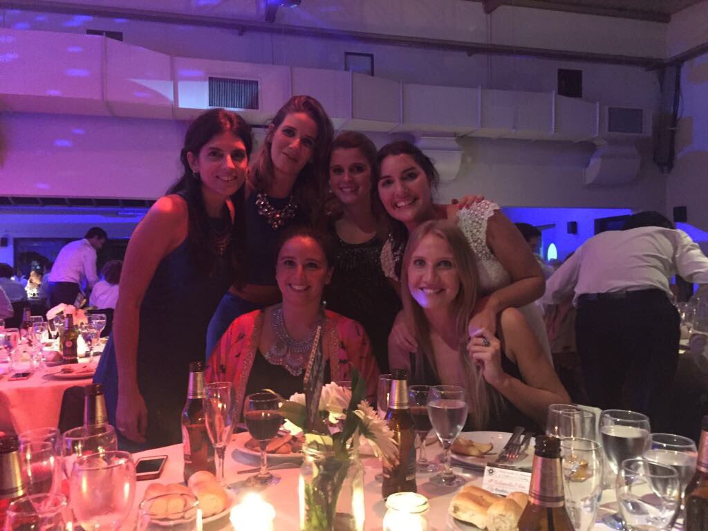 josefinaop's tweet photo. #labanda24m 👰🏽🎩🎉🎊🍾🍹🍻 https://t.co/UfP63oZAw3