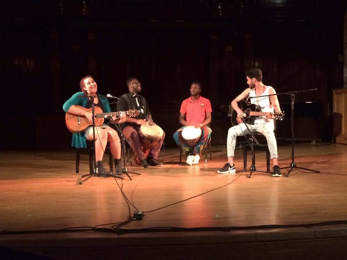 So much talent and pizzazz at #CIShowcase17! #Camosun 👏🏾👏🏽👏🏿👏🏻