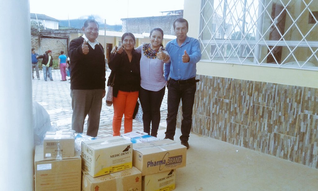 norisOrdonez's tweet photo. Entrega de insumos,medicina,biomateriales de Odontología. Dispensarios #Anganuma #Portete #Fundochamba #Chiriguala. #SeguroCampesinoYaCambió https://t.co/knbFOEAd0u