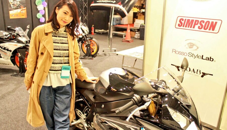 Arisa 昨日は 月刊ばいくっくで 東京モーターサイクルショー にレポートしてきました たくさんのバイク バイク バイク ものすごく楽しかったですよ 26日まで東京ビッグサイトで開催されています T Co Qn0ic7irjg取材レポート 月刊