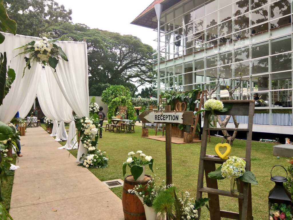 Referensi tempat pernikahan wedding outdoor di bandung