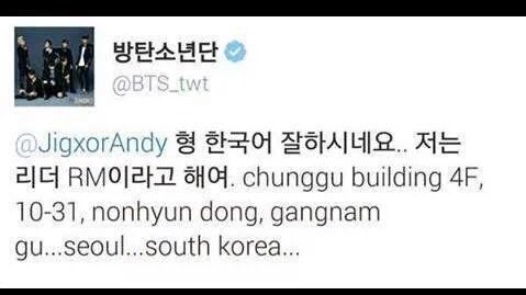 voguecypher's tweet photo. remember when BTS tweeted to the Crossy Road app creator and asked for chicken dolls then UNFOLLOWED HIM AFTER THEY GOT WHAT THEY WANTED https://t.co/Tt8Mm6bP96
