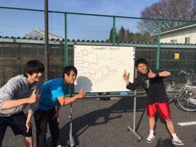 Koso0907's tweet photo. 3on3のストリートバスケ大会優勝🏅
毎日8〜10時間練習したかいがあった！
このメンバーで大会出れて優勝できてよかった！
チーム名KB   経験者ぶったおす
優勝の景品でナイキのリストバンド😆
まさと嵩太おつかれ😙 https://t.co/wVlMzzkPfv
