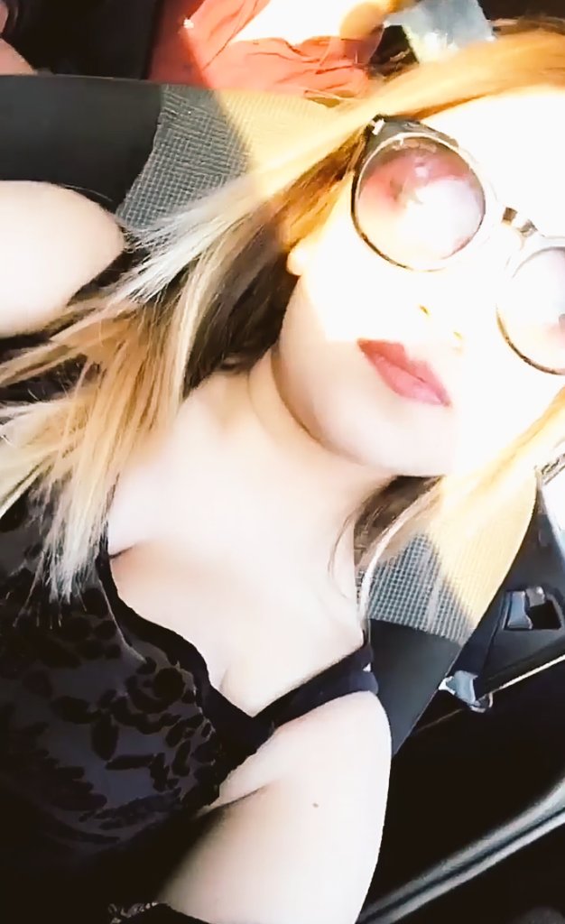 azginqizz's tweet photo. Günaydın 😘 https://t.co/IWfw26h7XU