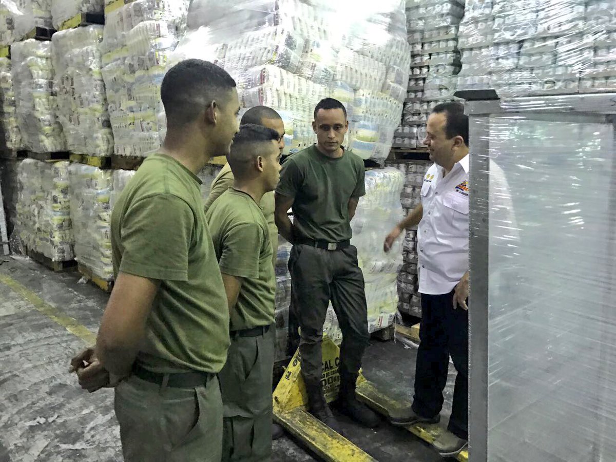 RMarcoTorres's tweet image. Jóvenes soldados de la Patria se suman a la #GMAS de manera permanente, pueblo y #FANB en unidad perfecta #TodoElPoderParaLosCLAP