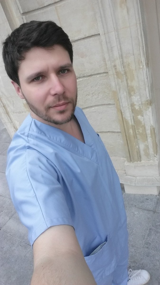 jonathan_raffin's tweet photo. Aujourd'hui, c'est un petit texte comme "brancardier" :-) https://t.co/ewqRtT1S8F