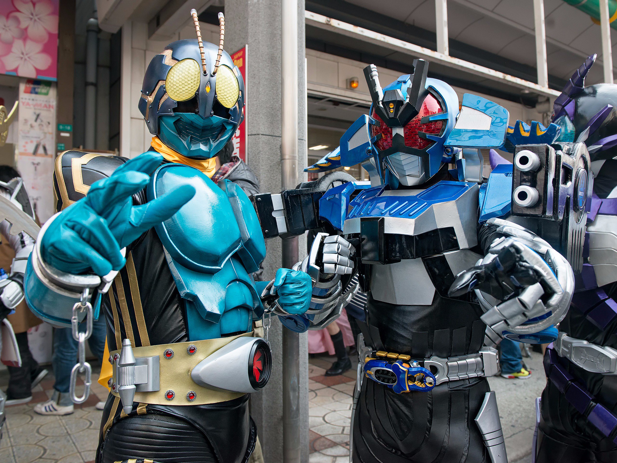 在庫あり 仮面ライダーガタック コスプレ 衣装 フルセット 塗装完成品 1c7a011ad093199a277870456b0da4