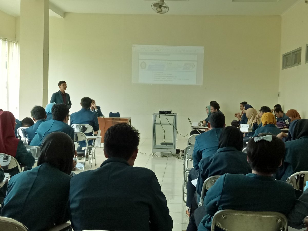 K&PSDM BEM UNDIP tweet media