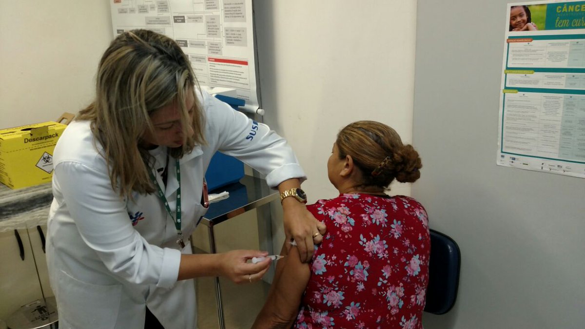 CFMariaSocorro's tweet photo. Equipe @cmsalbertsabin Campanha de vacinação #orgulhosus @cap21ehalegria #FebreAmarela @MCrivella @DrCarlosEduardo https://t.co/W4h9jKsZvl