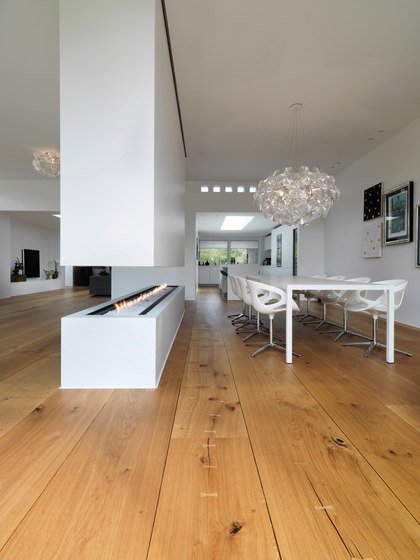 #DailyProductPick <a href="/Dinesen/">Dinesen</a>'s HeartOak is a new and very exclusive wooden floor: bit.ly/2nlz9RW