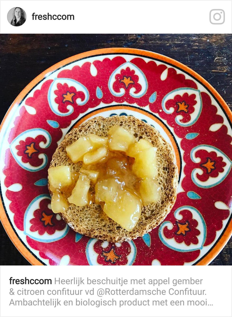 FreshCCom's tweet image. Heerlijk beschuitje met appel gember &amp;amp; citroen confituur vd @Rotterdamsche Confituur. Ambachtelijk en biologisch met een mooi verhaal!