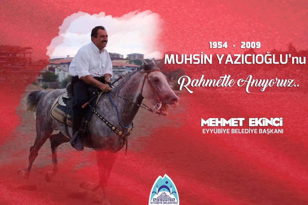 Merhum Muhsin Yazıcıoğlu’nu vefatının 8.yıldönümünde rahmet ve dua ile anıyorum.

#MuhsinYazıcıoğlu