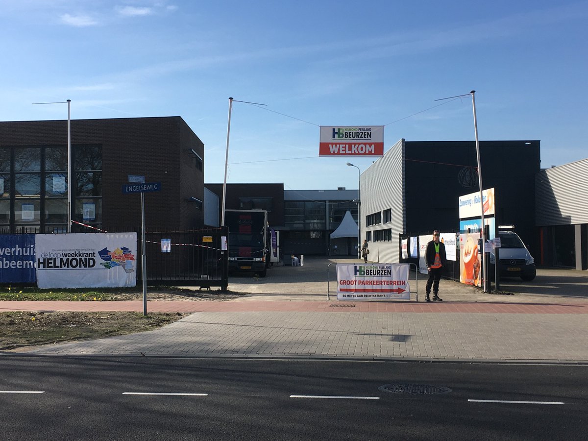 50plus_beurs's tweet photo. We hebben er weer zin in vandaag! U bent weer welkom vanaf 10:00 uur! #50plusbeurs https://t.co/pbVikNOE8N