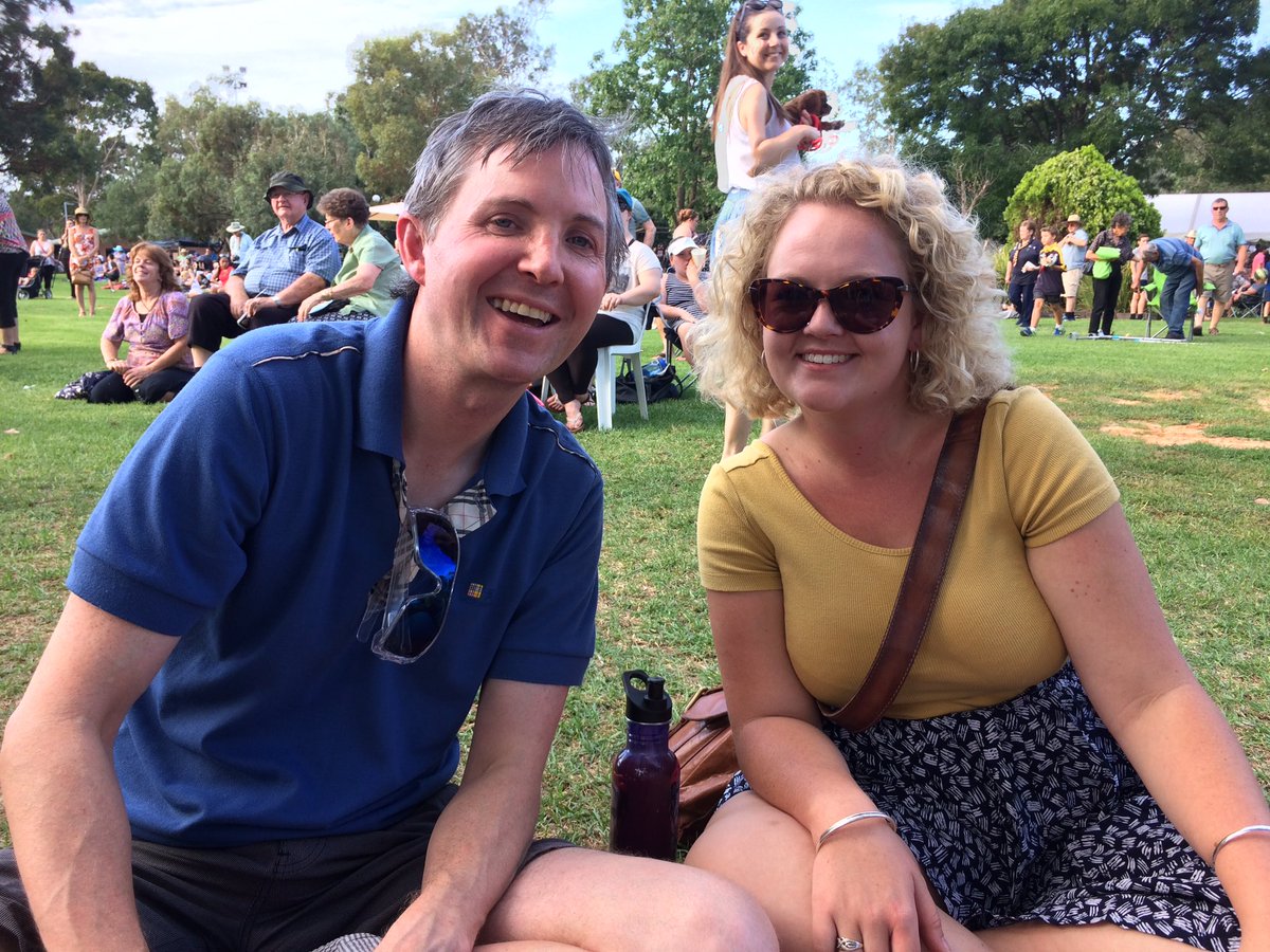 JacTG1's tweet photo. A couple of #lmclp2017 legends enjoying the #swanhill harmony day before our program day tomorrow #lmclp #Leadership https://t.co/vsz88vBMUu