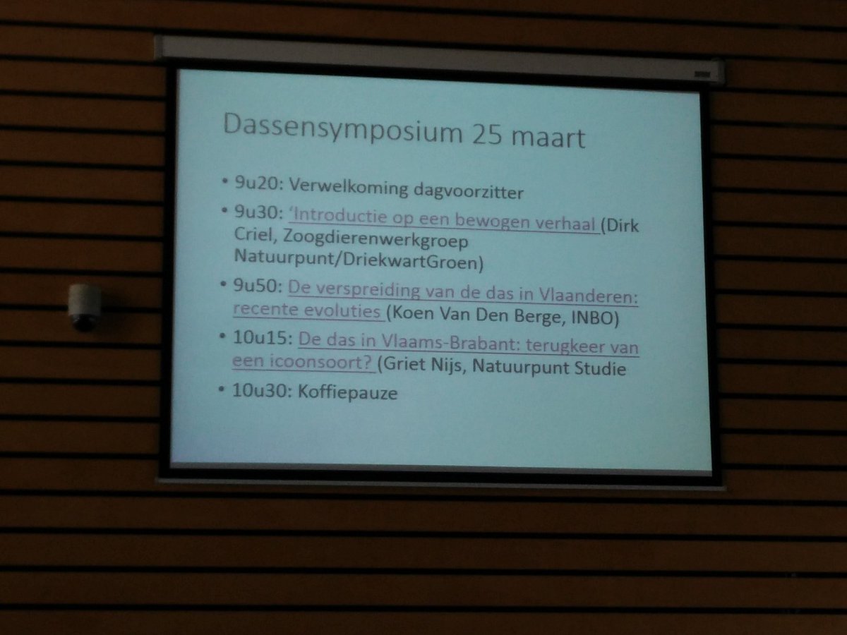Boswachter_Marc's tweet photo. 't Belooft een interessante studiedag van @MijnNatuurpunt #zoogdierenwerkgroep @natuurstudie te worden met exursie in namiddag. https://t.co/LzPlNxdauN