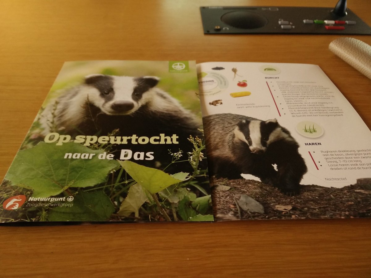 Boswachter_Marc's tweet photo. 't Belooft een interessante studiedag van @MijnNatuurpunt #zoogdierenwerkgroep @natuurstudie te worden met exursie in namiddag. https://t.co/LzPlNxdauN