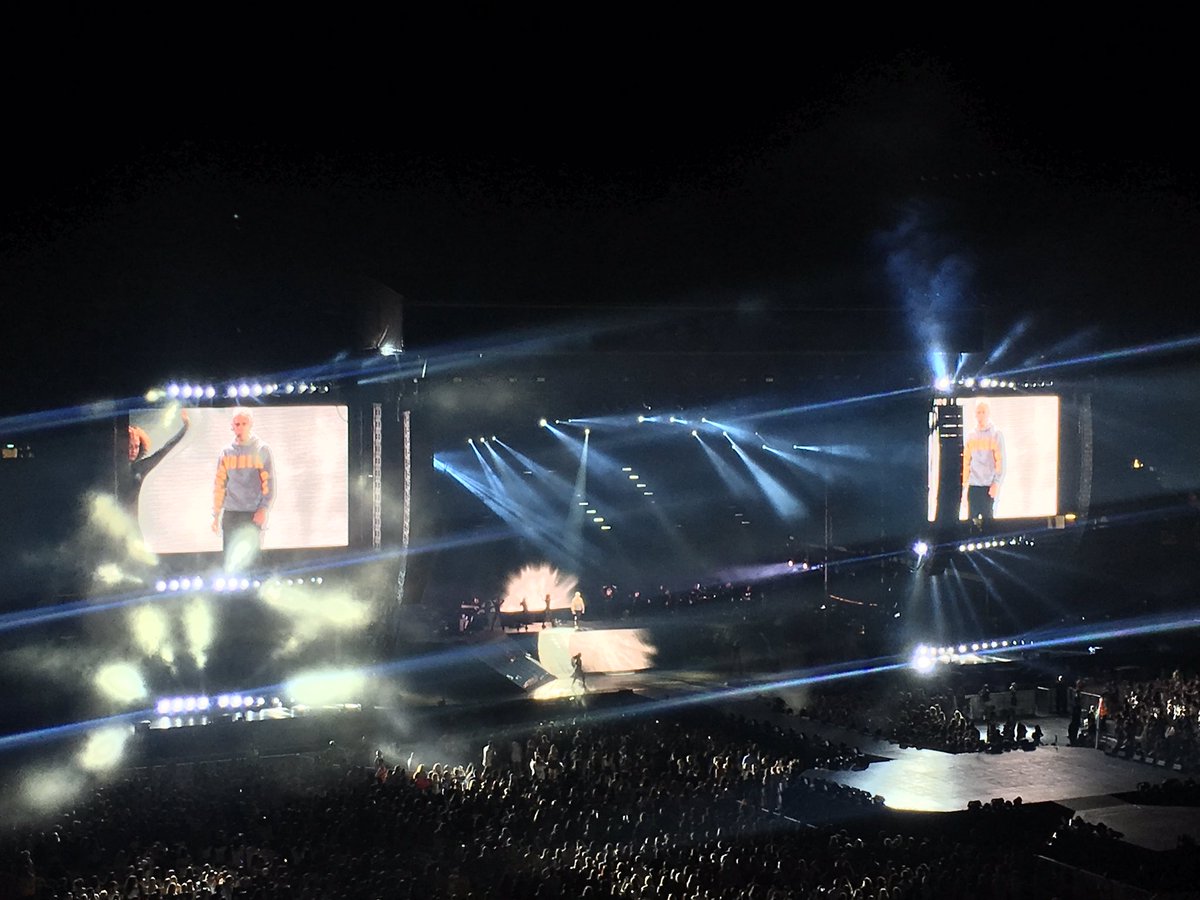 nikita 🌻 tweet media