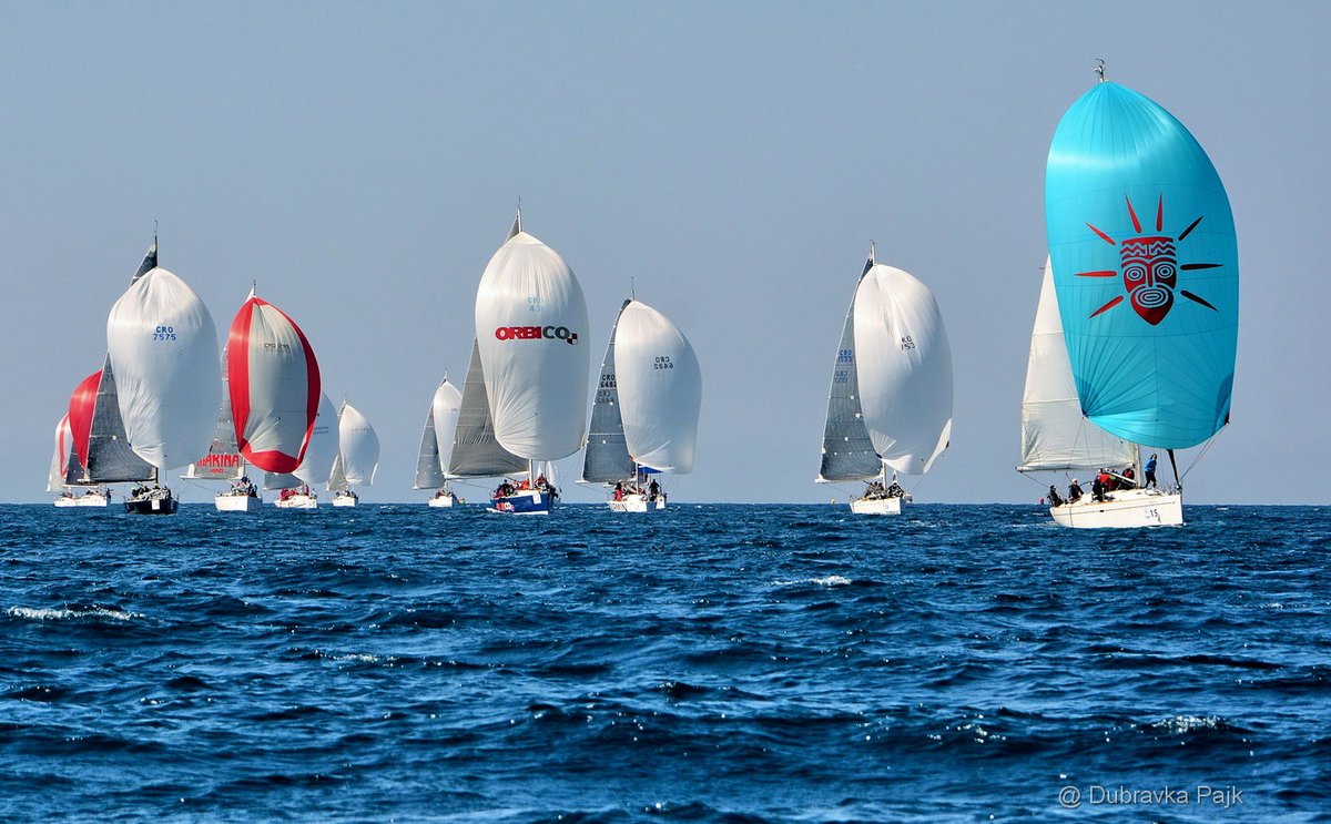 nauticalportal's tweet photo. #Croatian
#regattas
🔹#Fiumanka
🔹#ViskaRegata
🔹#Mrduja
🔹#EasterRegatta #IslandHvar
#sailing
#regatta
#nauticalportal
https://t.co/g94j98IHQO https://t.co/UuebOMXcNr