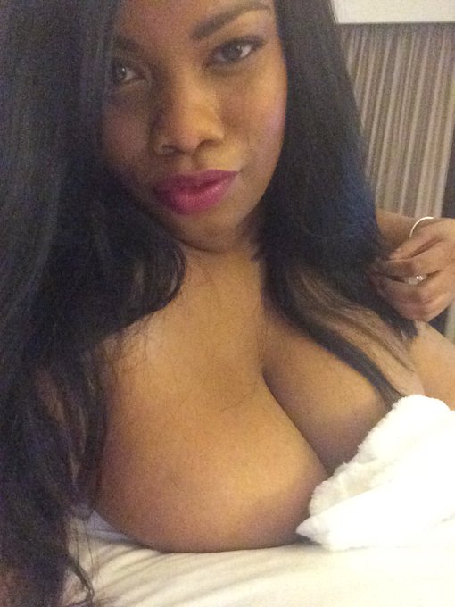Good morning cookiemonsters https://t.co/kDKOFdAx2p<a href="/tag/bbw"class="tags"><span>#bbw</span></a><a href="/tag/webcam"class="tags"><span>#webcam</span></a><a href="/tag/bigboobs"class="tags"><span>#bigboobs</span></a><a href="/tag/busty"class="tags"><span>#busty</span></a><a href="/tag/bbwlovers"class="tags"><span>#bbwlovers</span></a>