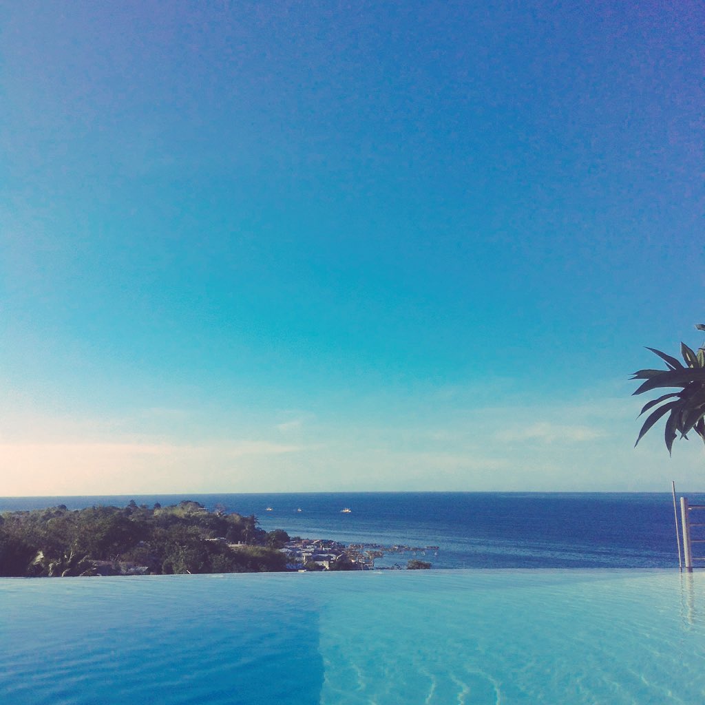 ItsLanceslide's tweet image. Sundowners 🌞 #LittleSantorini